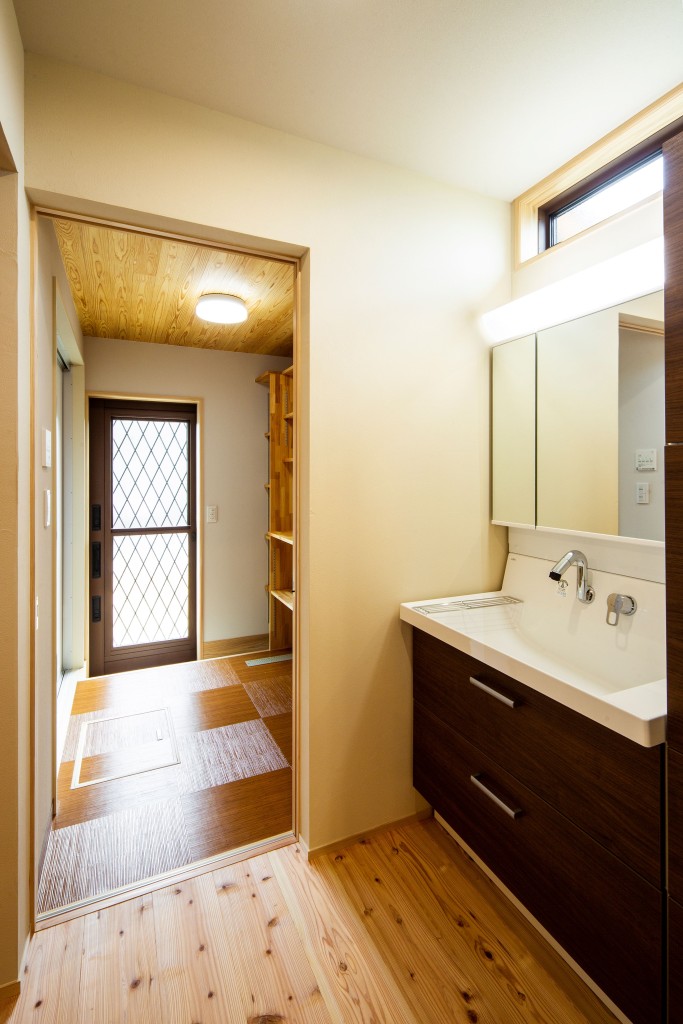 小上がりのある家