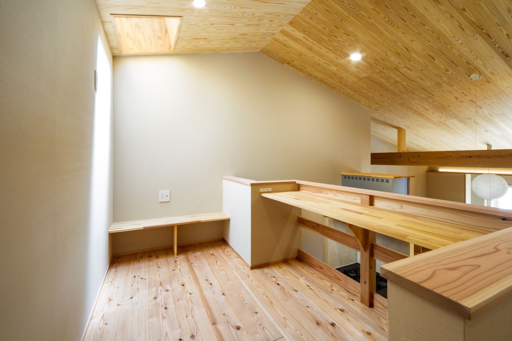 スキップフロアのある家